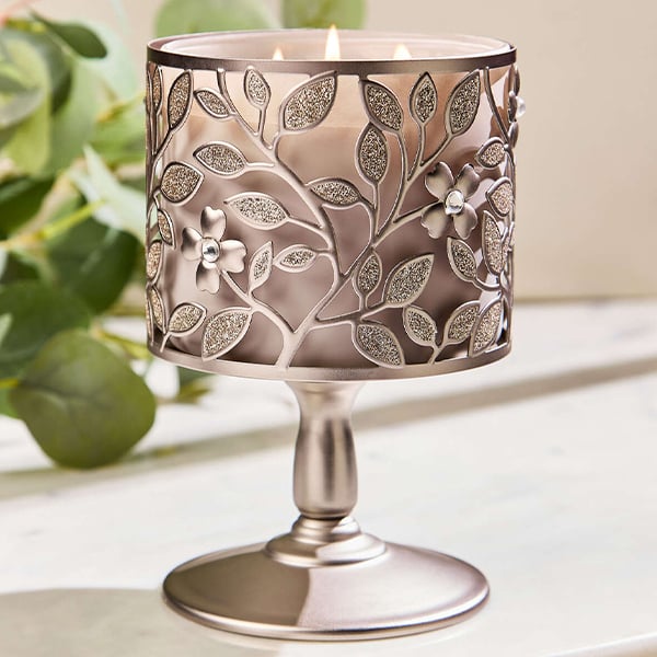 Candle Holders & Accessories